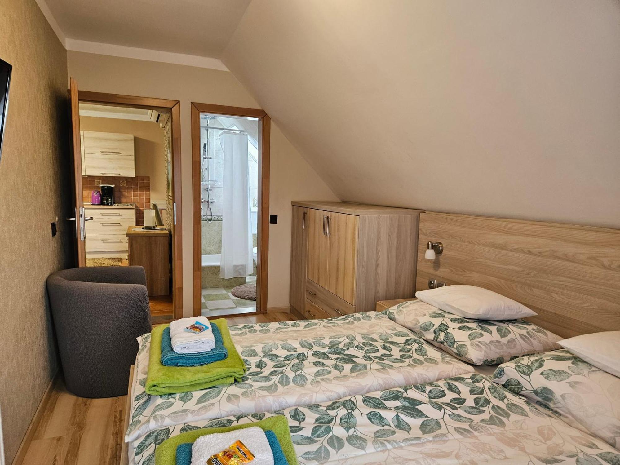 Apartman Siesta Bük Exterior foto